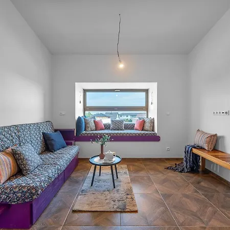 Apartment Laskara Garden By Prague Forest