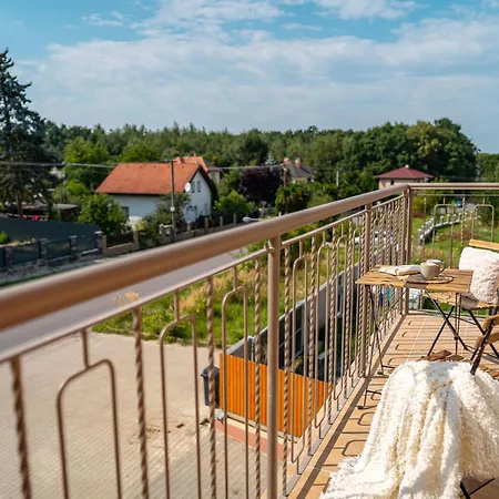 Appartement Laskara Garden By Prague Forest