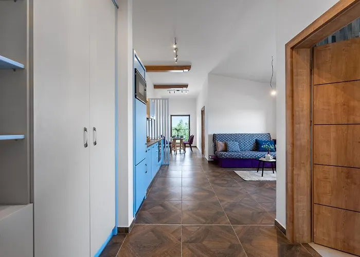 Laskara Garden By Prague Forest * Nové Jirny