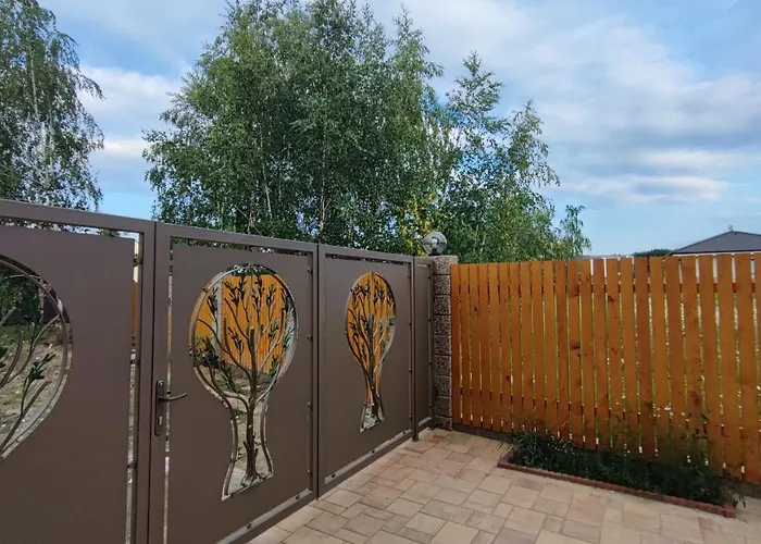 Apartment Laskara Garden By Prague Forest *