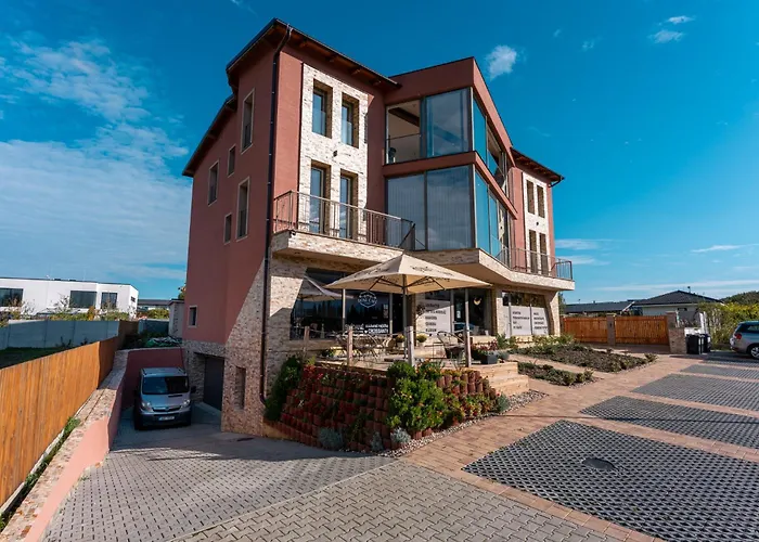 Apartment Laskara Garden By Prague Forest *